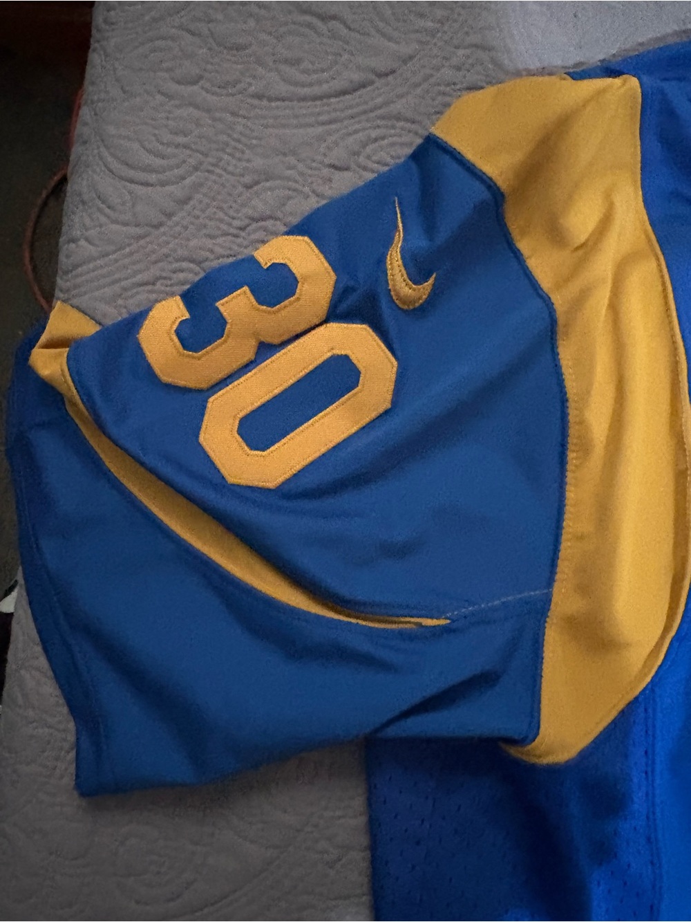 Todd Gurley Blue #30 Rams stitched jersey - Picture 6 of 10
